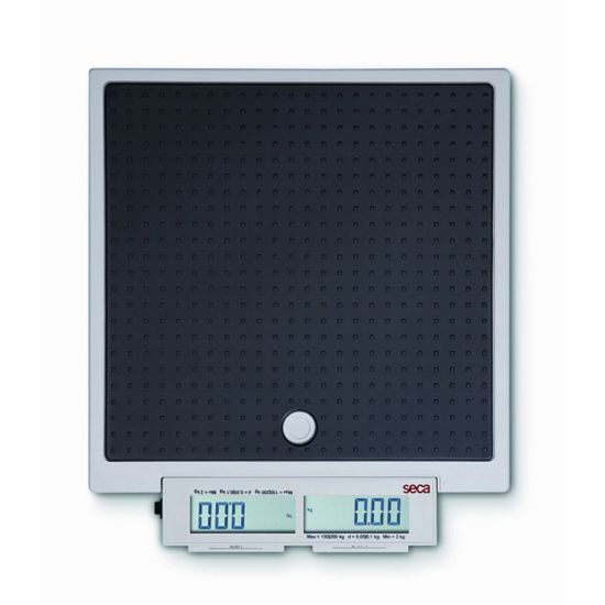 This scale combines lightweight construction, robust durability, and user-friendly design. It features long-life batteries for humidity-resistant precision and includes a toe-tap push button for effortless operation during consecutive examinations. The double display enables simultaneous viewing of results from various perspectives, while the 2-in-1 button efficiently weighs children held by their parents.